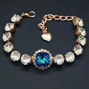 Aproce "Apžilbinošs Mirdzums III (Bermuda Blue)" ar Swarovski™ kristāliem