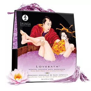 Vannas želeja SHUNGA LOVE BATH Lotus Sensual — 650 g, ar lotosa aromātu, bez glutēna un parabēniem