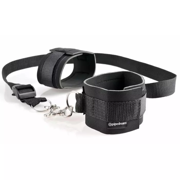 Bondage cuff and tether set PIPEDREAM FFS Cuff & Tether Set Photo 3