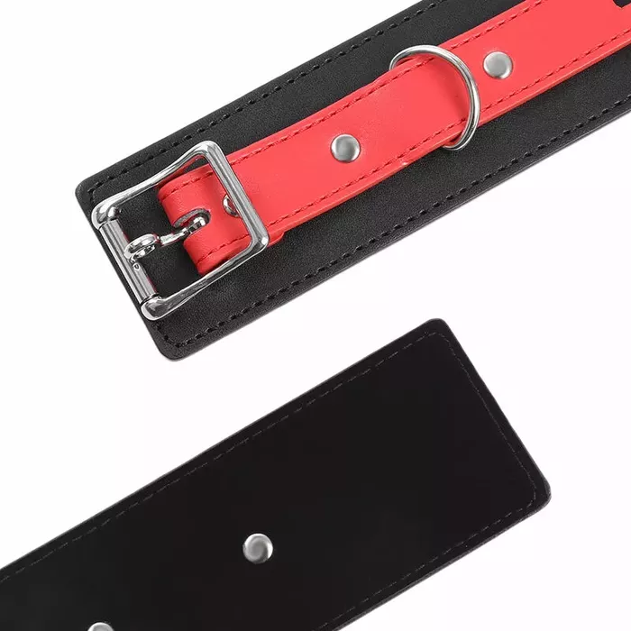 Кожаные наручники OHMAMA FETISH LOCK BUCKLE Photo 5