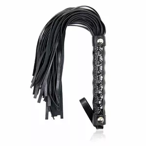 OHMAMA FETISH DIAMOND PATTERN FLOGGER