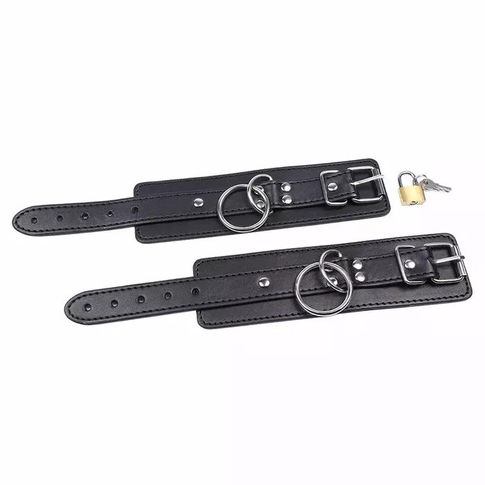 Wrist Restraints OHMAMA FETISH O-ring locked Photo 2