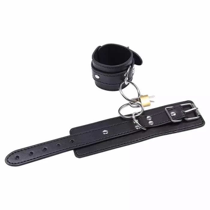 Wrist Restraints OHMAMA FETISH O-ring locked Photo 3