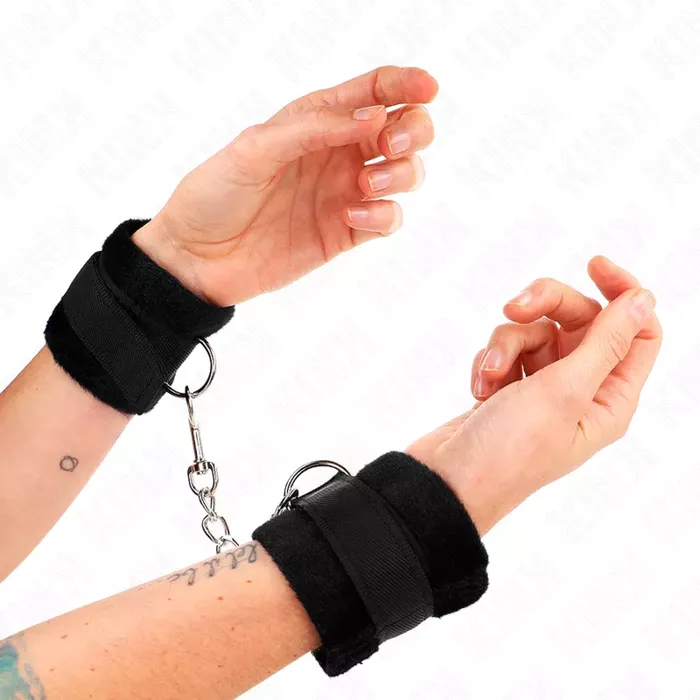 Fur handcuffs KINK Beginner 30 x 7 cm Photo 3