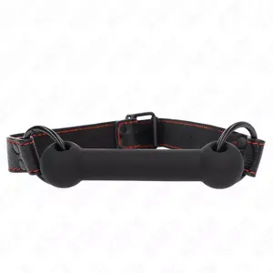 Kaula kīlijs KINK COLLAR & GAG ar ādas imitācijas siksniņu, regulējams 41–57 cm, melns