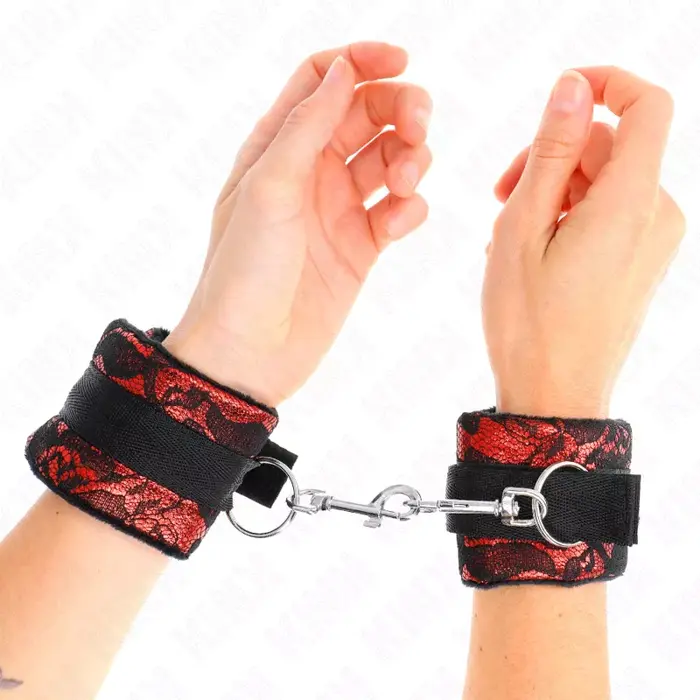 Wrist restraints KINK WRIST RESTRAINT short velvet lace 23x6.5 Photo 4
