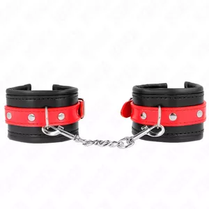 Наручники KINK Кожа Черные с Красным Ремнем Регулируемые 17-28 см x 6 см