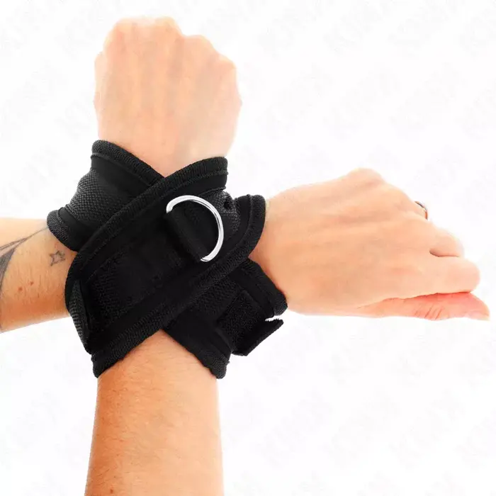 Leather wrist restraint KINK CROSS CUFFS BLACK Photo 2