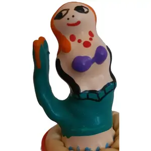 Новинка-презерватив CONDOMERIE Handpainted Mermaid — одноразовый декоративный презерватив