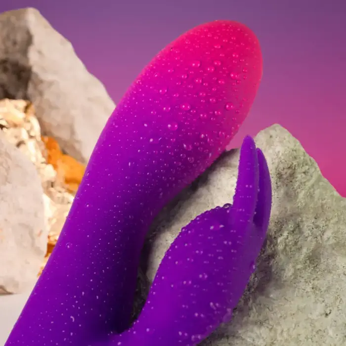 Vibrator rocks off Glo Girl Purple Rabbit Photo 4