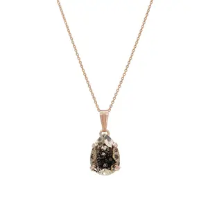 Kulons "Venēra II (Gold Patina)" ar Swarovski™ kristāliem