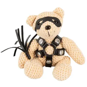 Plīša Teddy Flogger no bad kitty – 11 cm plīša lācītis ar jostiņu, acu masku un mini rīkstiņu no mākslīgās ādas, atslēgu gredzens