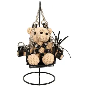 Iekštelpu mīkstā sēdekļa šūpoles Bad Kitty Teddy Swing modelis 07820680000, 11 cm poliesters ar atslēgu riņķi un imitētas ādas siksnām