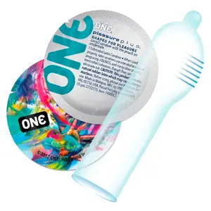 Презервативы ONE Pleasure Plus x12 — ультратонкие, смазанные силиконовым маслом, контурная форма, длина 180 мм, номинальная ширина 53 мм