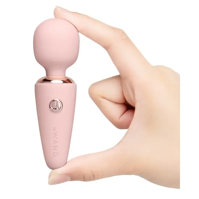 le wand Mini Microwand Rose Go — masāžas zizlis 10 cm Photo 5