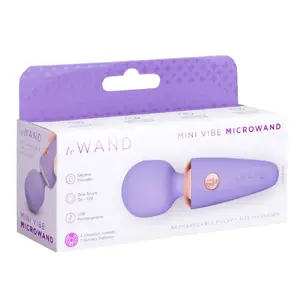 Rokas personīgais masieris le wand Mini Microwand Rose Vi — kompakts nūjiņas vibrators, garums 10 cm, galviņas Ø 3 cm, uzlādējams