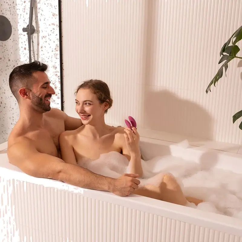 We Vibe Sync 2 Couples Vibrator Rose Photo 9